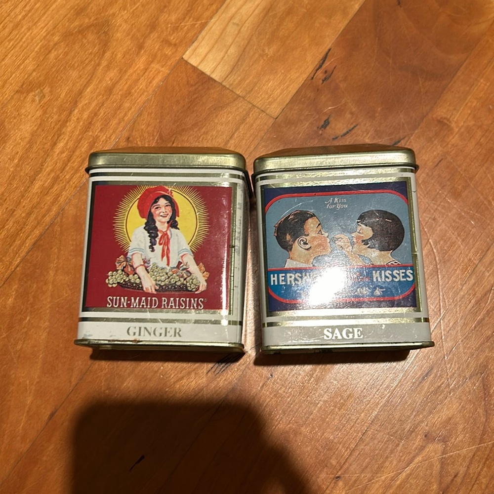 VTG Bristol Ware Advertising Spice Tins Hershey's Kisses Sun-Maid Set of 2